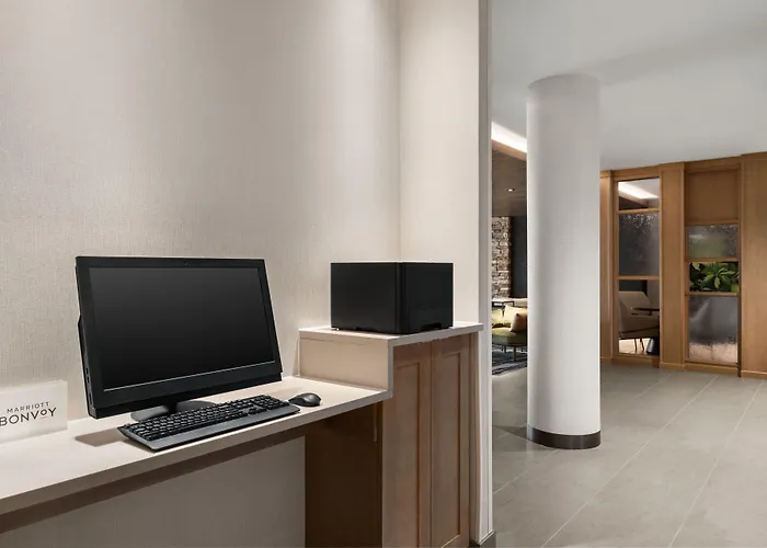 Fairfield By Marriott Inn & Suites Bonita Springs
